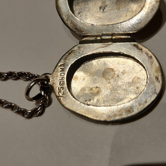 Sterling Silver and Turquoise Locket - Picture 8 of 9